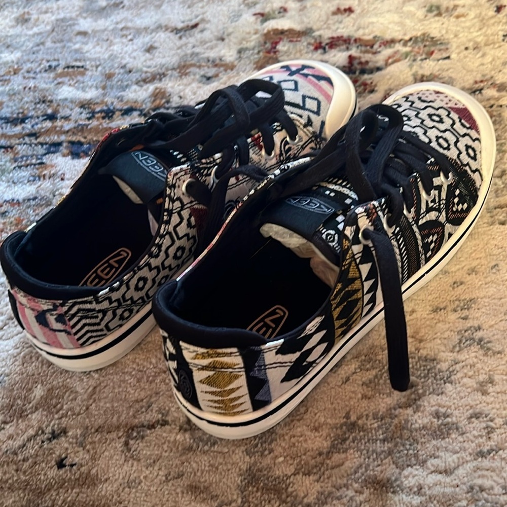 Keen Elsa IV sneakers
